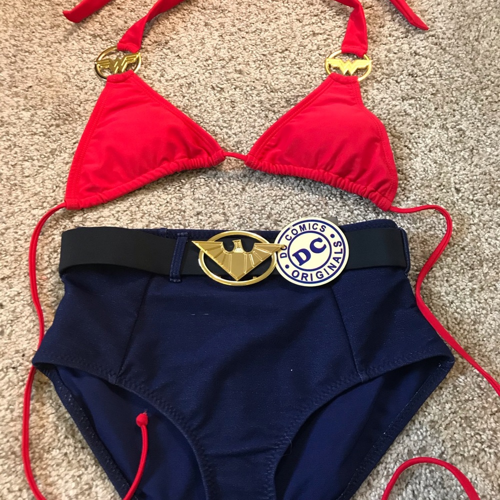 Wonder Woman bikini swimsuit